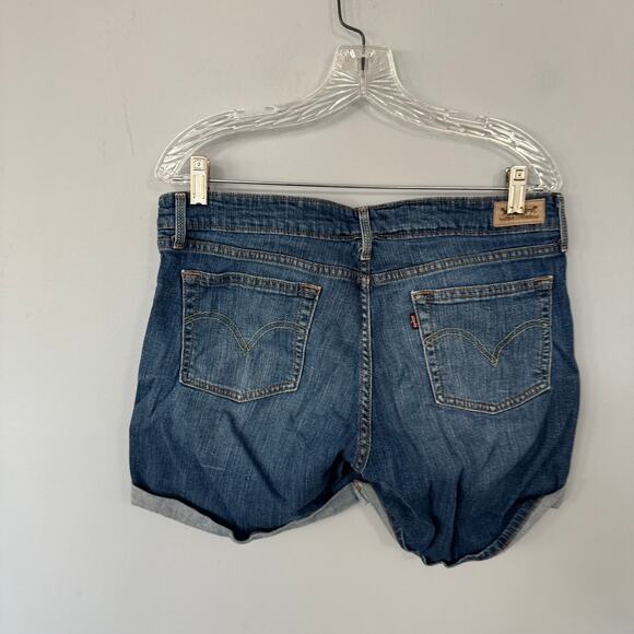 Levi's Rolled Cuff Denim Jean Shorts Women's Size 32 Waist Medium Wash - Picture 2 of 9